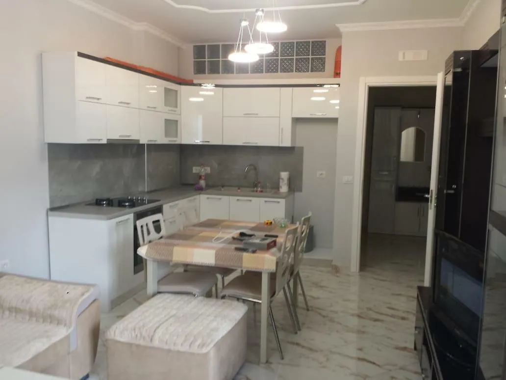 Rruga 1 Maji Apartment Vlore